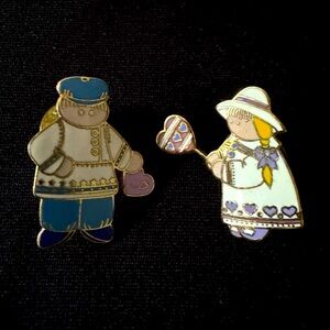 Set of Three Vintage Vanessa Ann Collection Gold Tone Lapel Pins